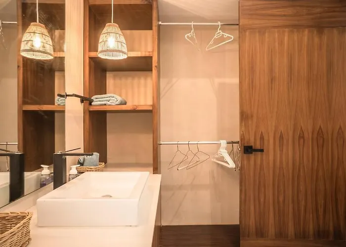 Toh1, Downtown Apartamento