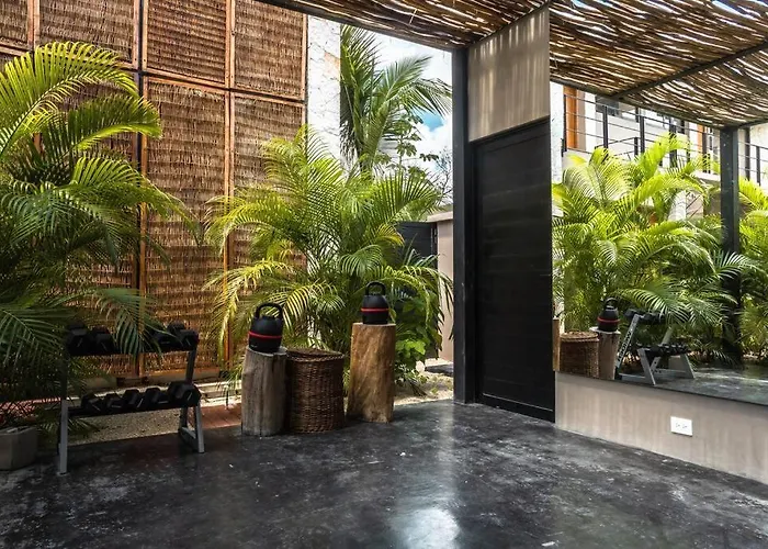 Toh1, Downtown Tulum